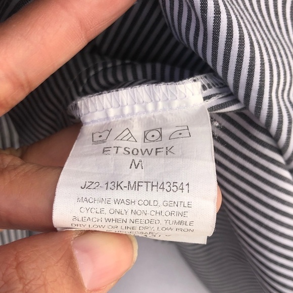 Cotton button down shirt Size Medium New w/o Tags - Picture 6 of 8
